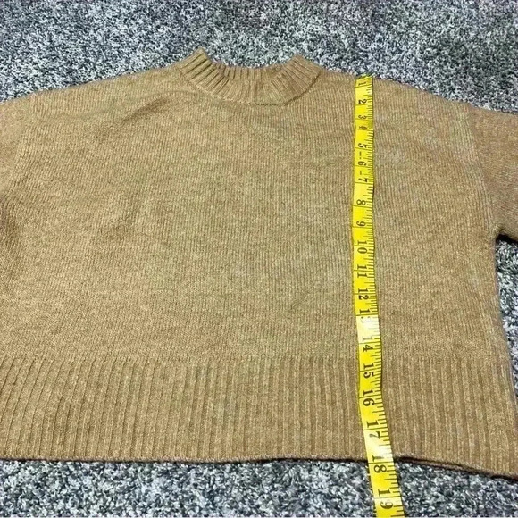 Zara Girls Mock Turtle Neck Sweater Size 9-10 Beige - Picture 2 of 9